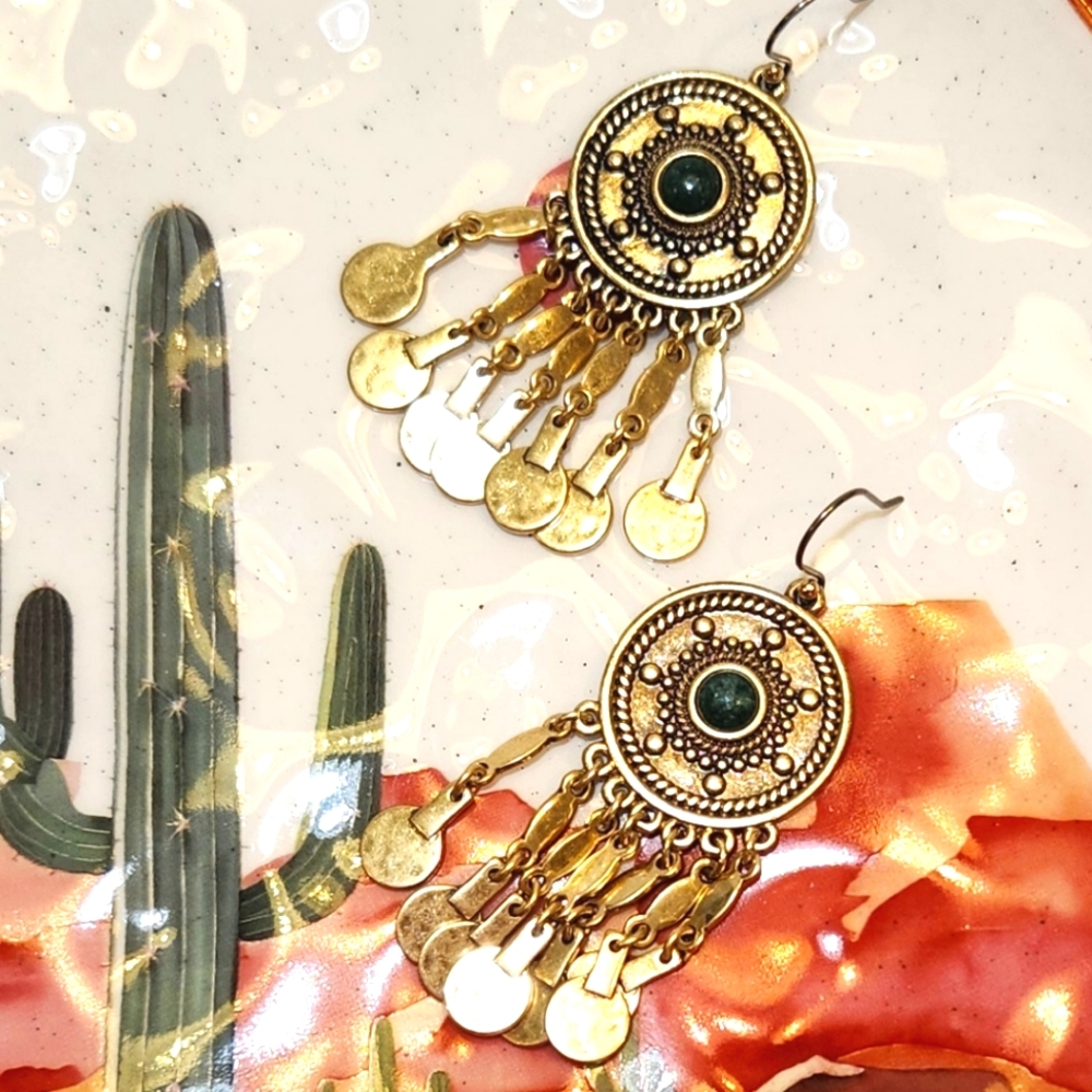 FOSSIL brand vintage malachite-green stone drop dangle earrings.